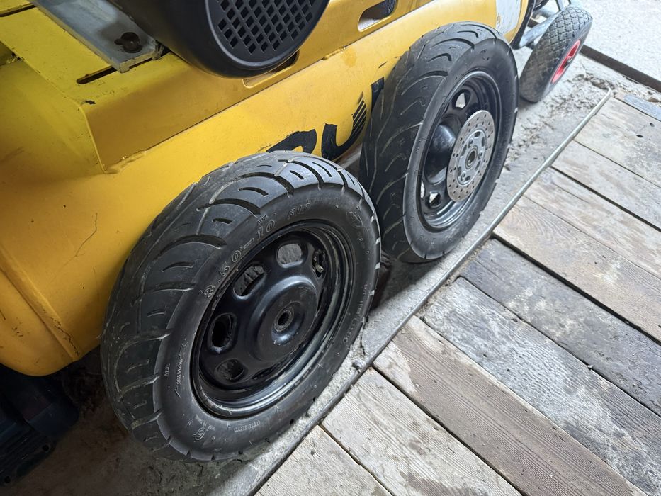 * колеса от скутера в хорошем состоянии