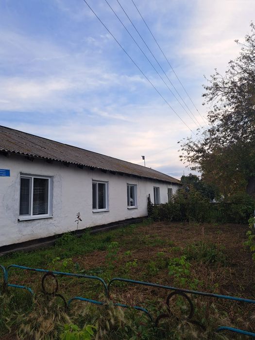 Уй сатылады дом парадом