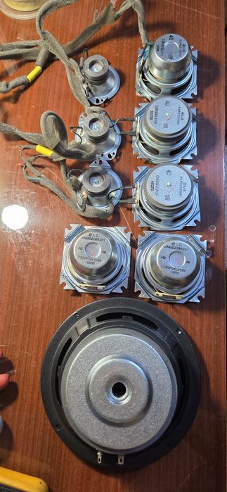 Динамики разные!!!