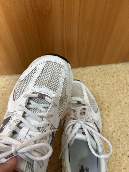 Продам кроссовки NB 530