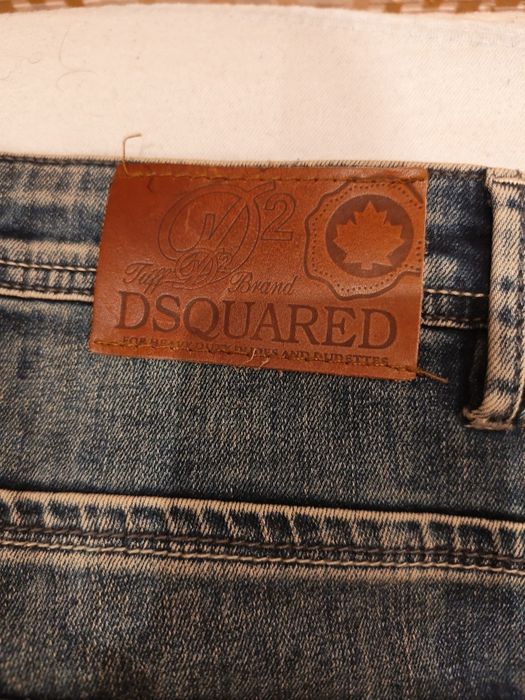 Дънки на Dsquared2/dsq