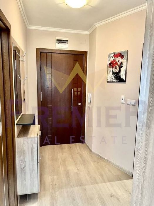 Дава се под наем Тристаен апартамент в Варна, Център - 70 кв.м за 800 € - Снимка #7