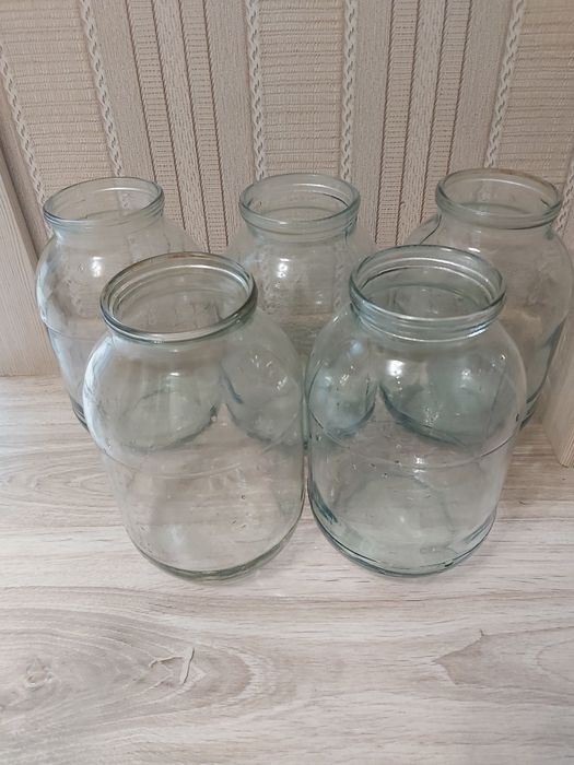 Банки 1 л. О.7л., стекло