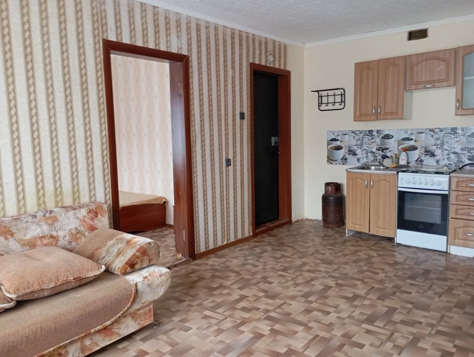 Продам две смежные комнаты в общежитии