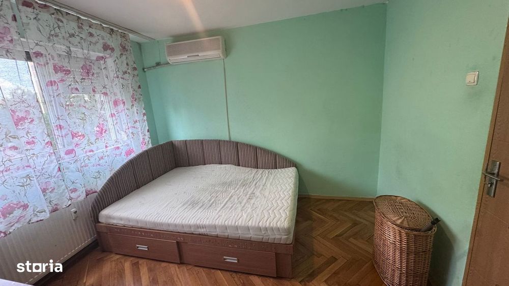 Apartament cu 3 camere de vânzare ,Bd. Dacia