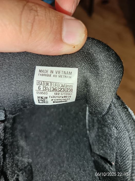 Adidasi reebok Nr 36 noi