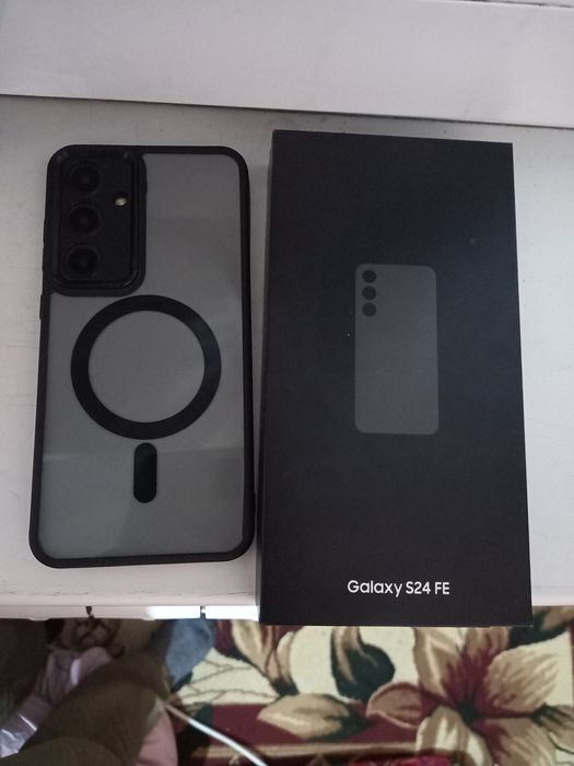 Samsung S24 FE   256/8