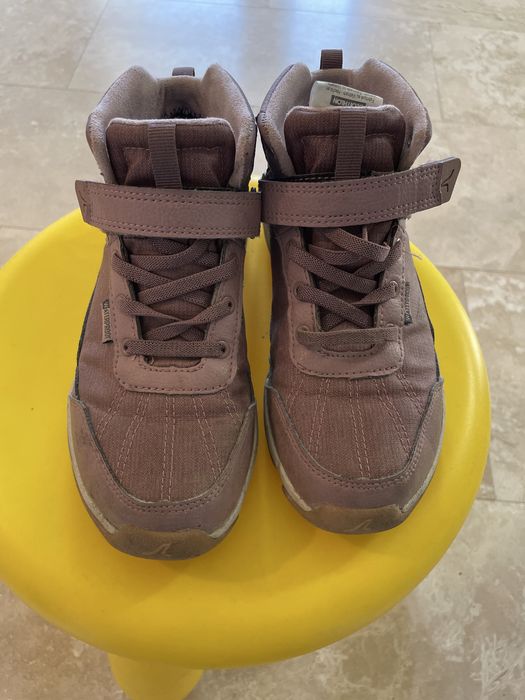 Pantofi waterproof decathlon marimea 32