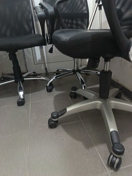Офис столове 4бр..