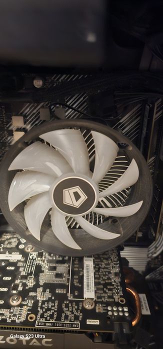 Настолен Геймърски компютър