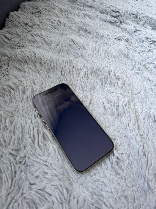 Продам Iphone 16 pro / 128