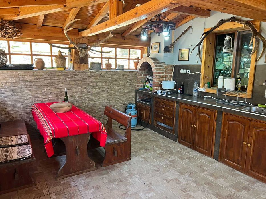 Продава се Къща в с. Конарското, Област Габрово - 246 кв.м за 793 €/кв.м - Снимка #16