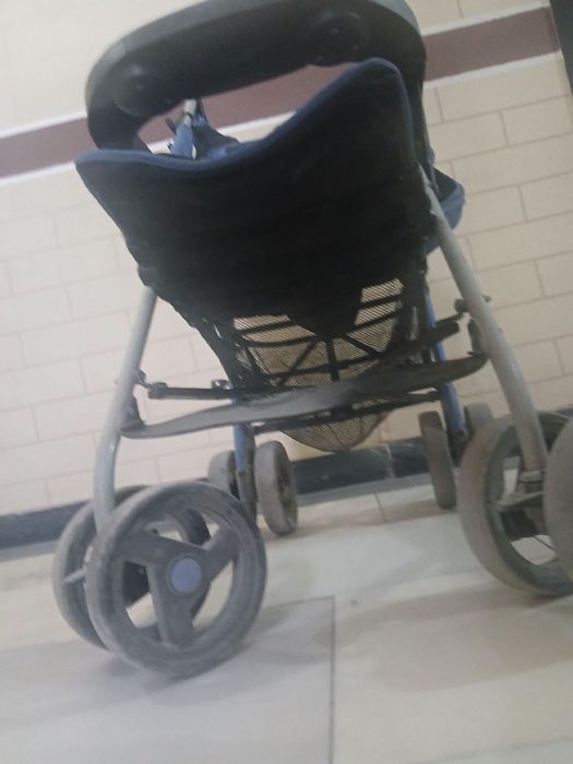 Коляска сотилади, Нархини келиштирамиз