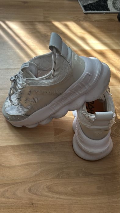 versace chain reaction albi marimea 43