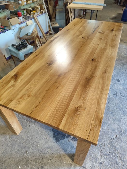 Трапезна маса изцяло от от дъб масив