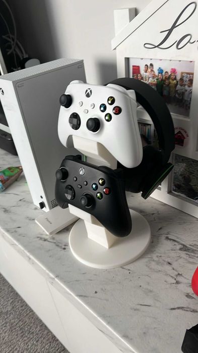 Suport Xbox controller și casti