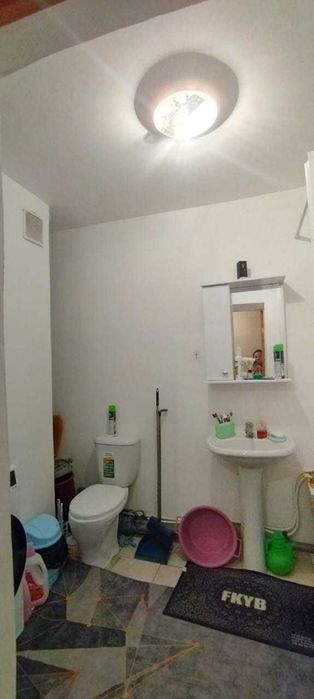 Продается 2 ком квартира мкр Аэропорт