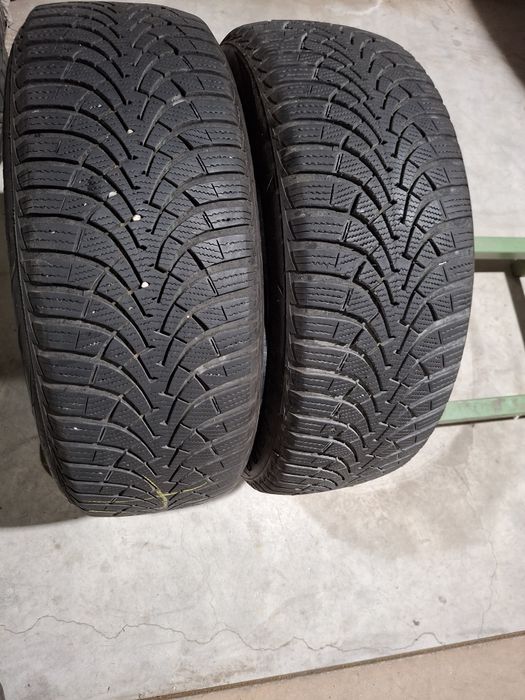 2 Anvelope  de iarnă 205 55 r16 Goodyear