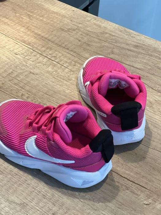 Nike star runner 4, marimea 23.5 ( 13cm )