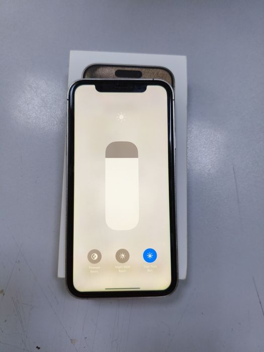 iPhone xr 15pro продам или обменяю