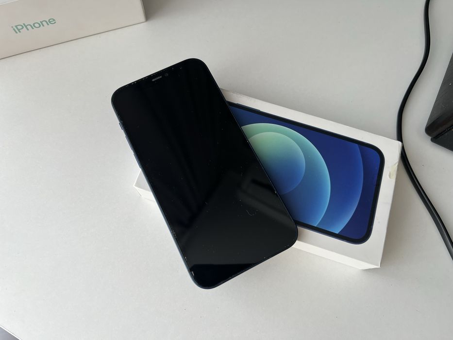 Срочно продам iPhone 12, 128 ГБ, синий