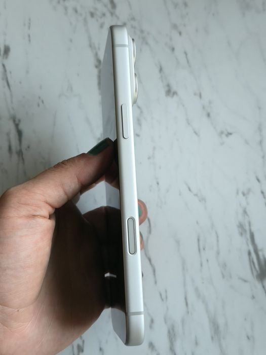 Vand Iphone 17 Pro Max piese(recarosare)