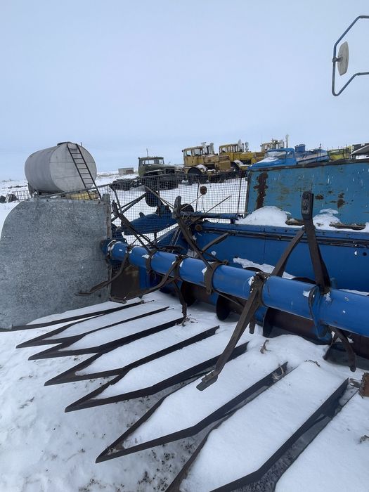 Продам комбайн Енисей