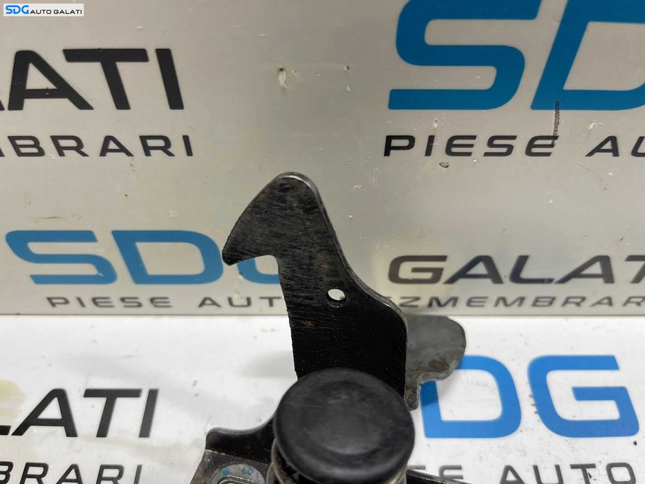 Mecanism Cui Carlig Blocare Inchidere Incuietoare Clapeta Deschidere Capota Motor BMW Seria 1 E81 E87 2004 - 2011 Cod 7071124 [B3475]
