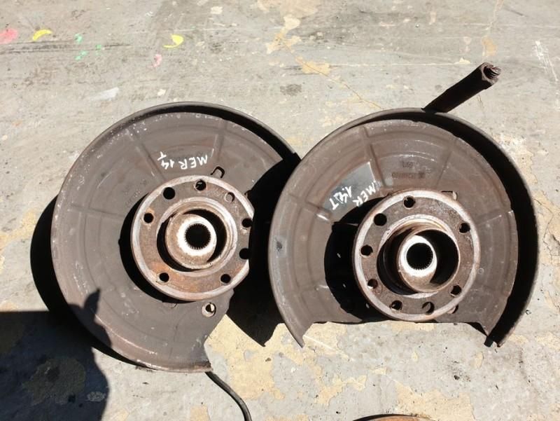 Fuzeta dreapta fata Opel Meriva B 1.4 1398 cmc 101HP / 74kW; 1.4 1364