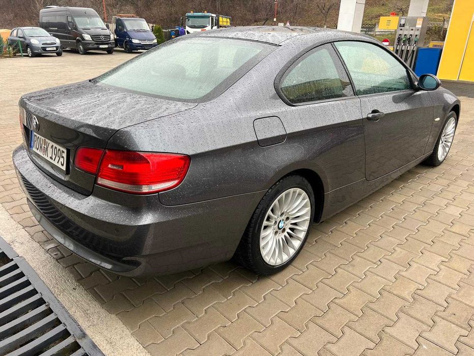 BMW 320 Coupe - 2008 - 2.0 benzina - Automat