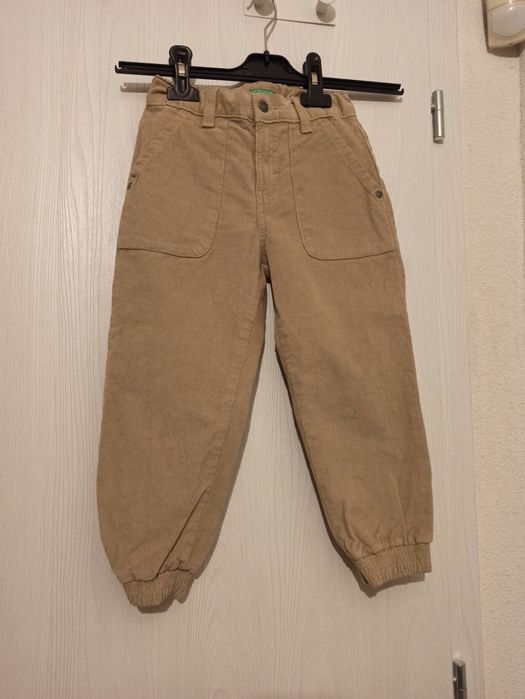 Детски джинсов панталон United Colors of Benetton