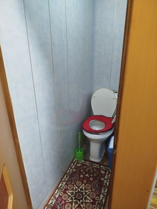 3 xonali kvartira tez va arzon narxda sotiladi.