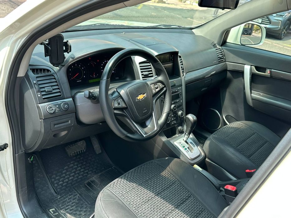 Captiva 1. Avtomat full option 2010 kraska yo'q