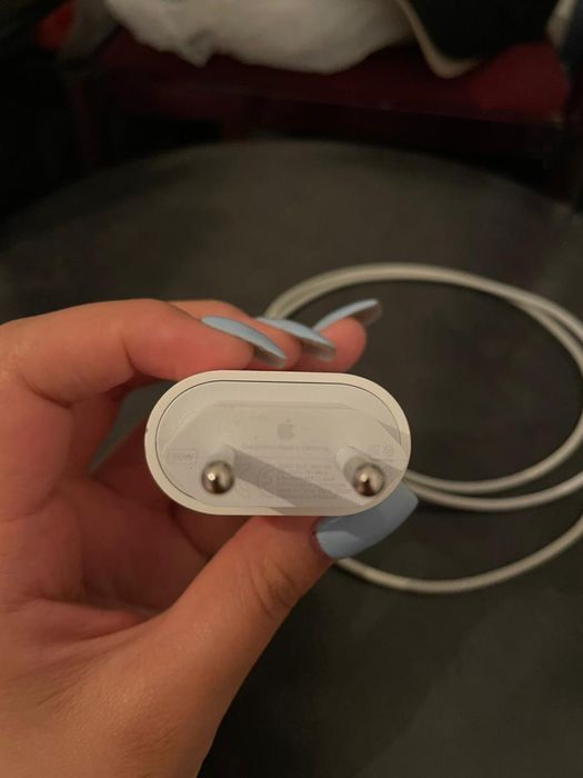 Адаптер для айфона, вместе с шнуркой