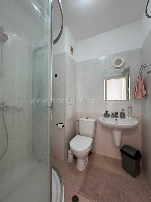 Продава се Двустаен апартамент в к.к. Слънчев бряг - 80 кв.м за 1013 €/кв.м - Снимка #12