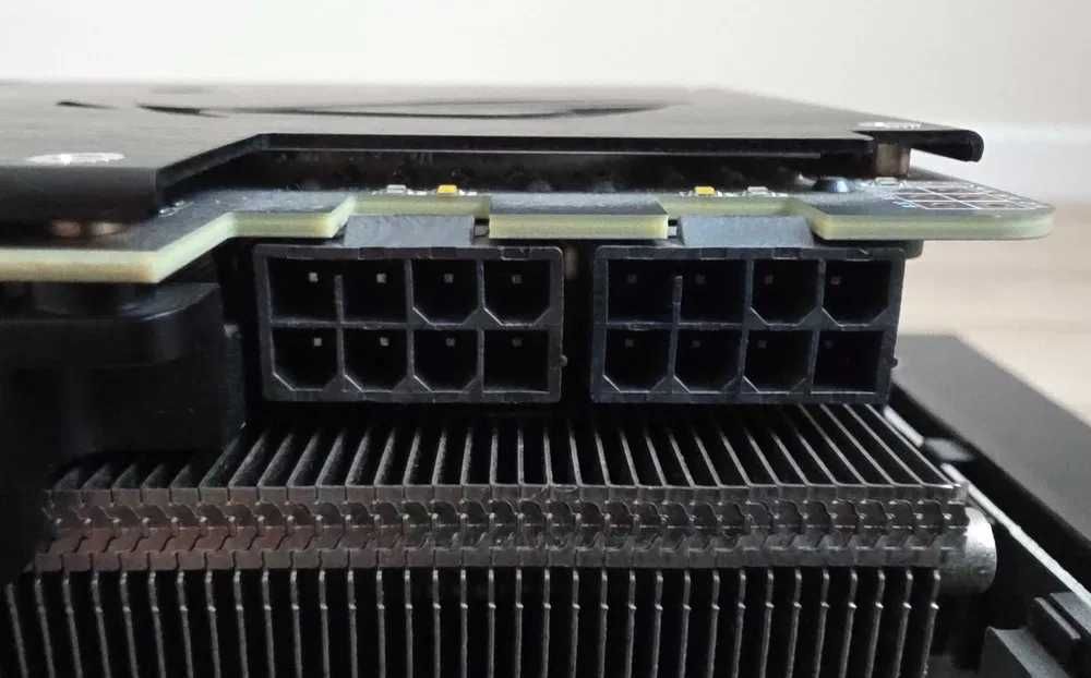 Видеокарта ASUS ROG Strix GeForce RTX 2070 SUPER Advanced Edition 8GB