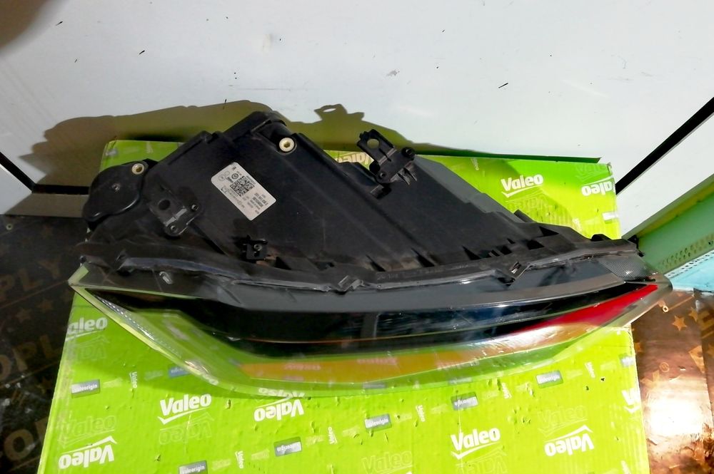 Фар фарове за Фолксваген Поло 2Г / VW Polo 2G GTI FULL LED.