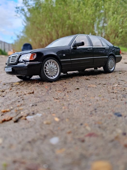 Мерседес S320 и Mersedes E 300
