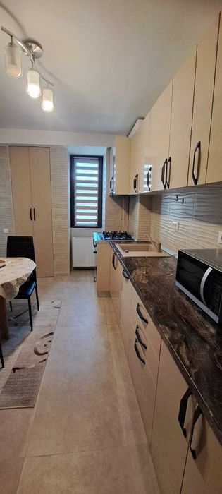 Apartament de inchiriat zona 13 Decembrie