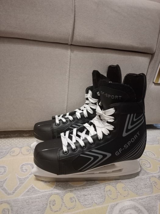 Коньки 44 размер