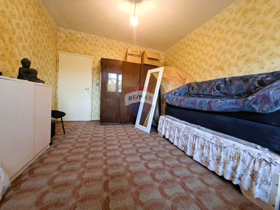 Двустаен апартамент,кв.Възраждане 4,гр.Варна ТЕ
