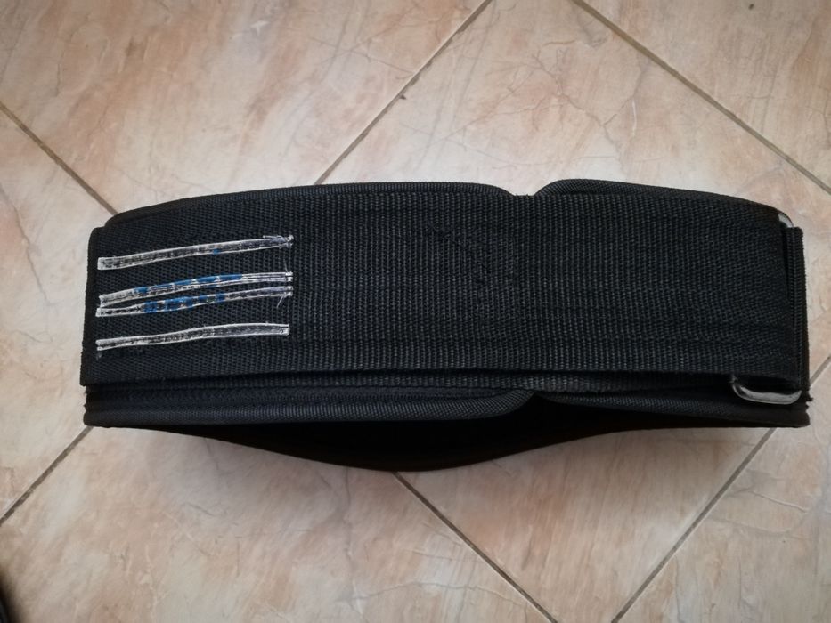 Фитнес колан с велкро