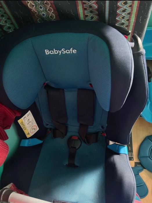 Scaun de masina cu isofix