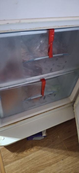 Продам холодильник