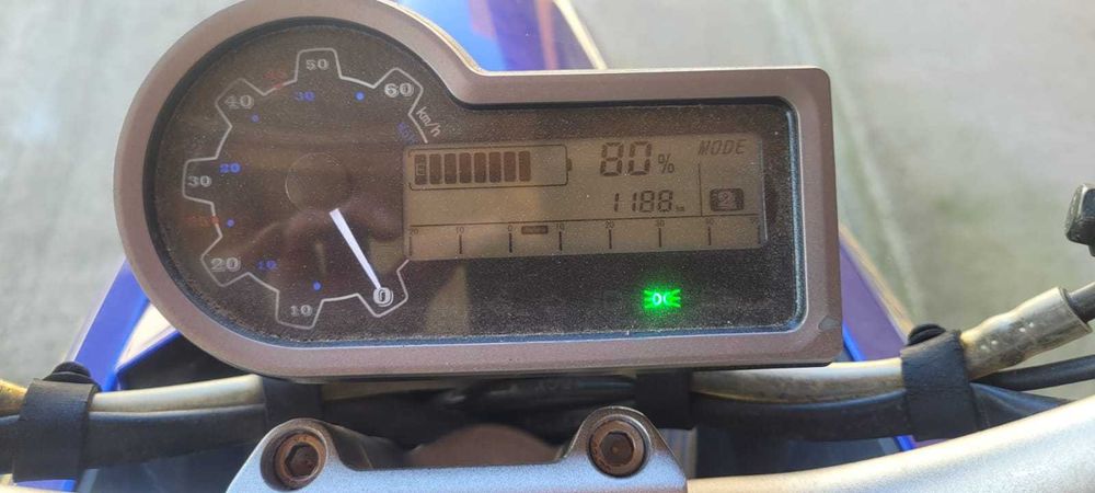 Vand scuter electric