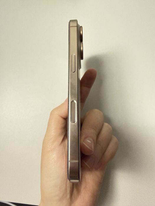 Iphone pro 16, 256 гб