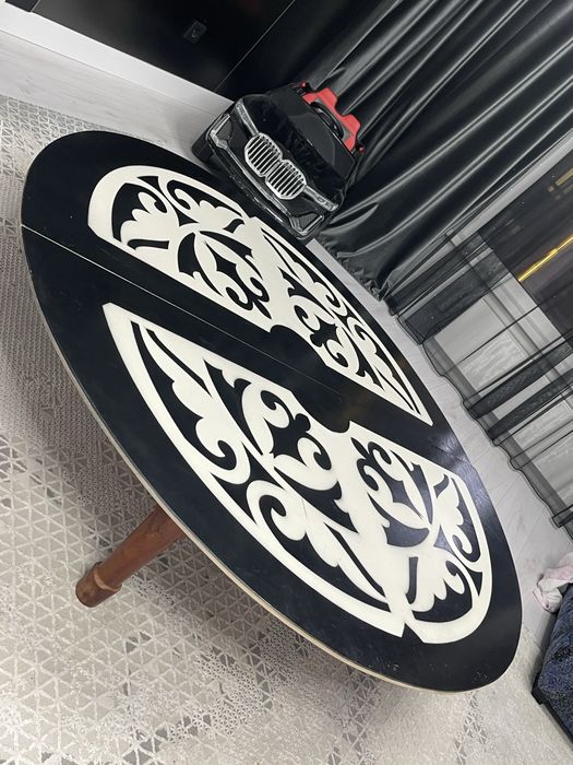 Круглый стол складной дерево