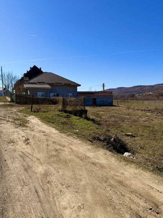 Teren de vanzare intravilan pentru casa 720 mp