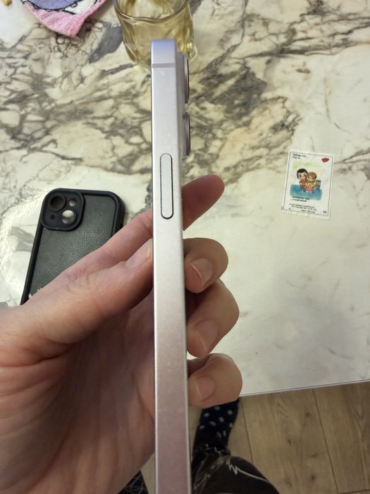 Продам айфон 14