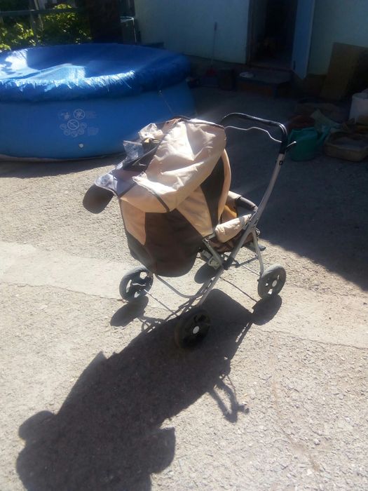 Продам детские коляски.